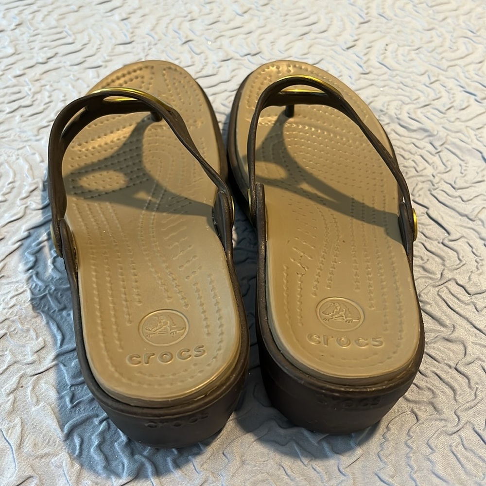Crocs Wedged Sandals View 3